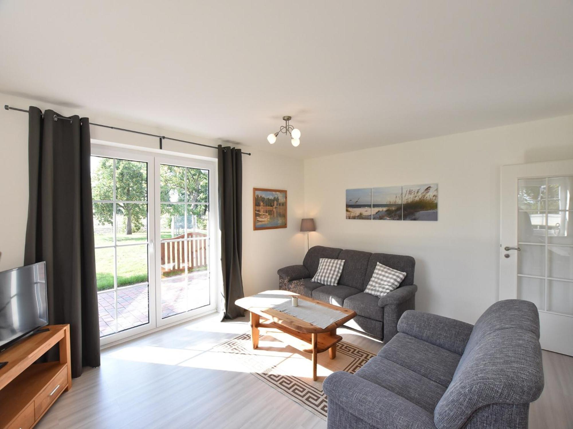 Charming Apartment In Oldenburg In Holstein With Terrace Екстериор снимка