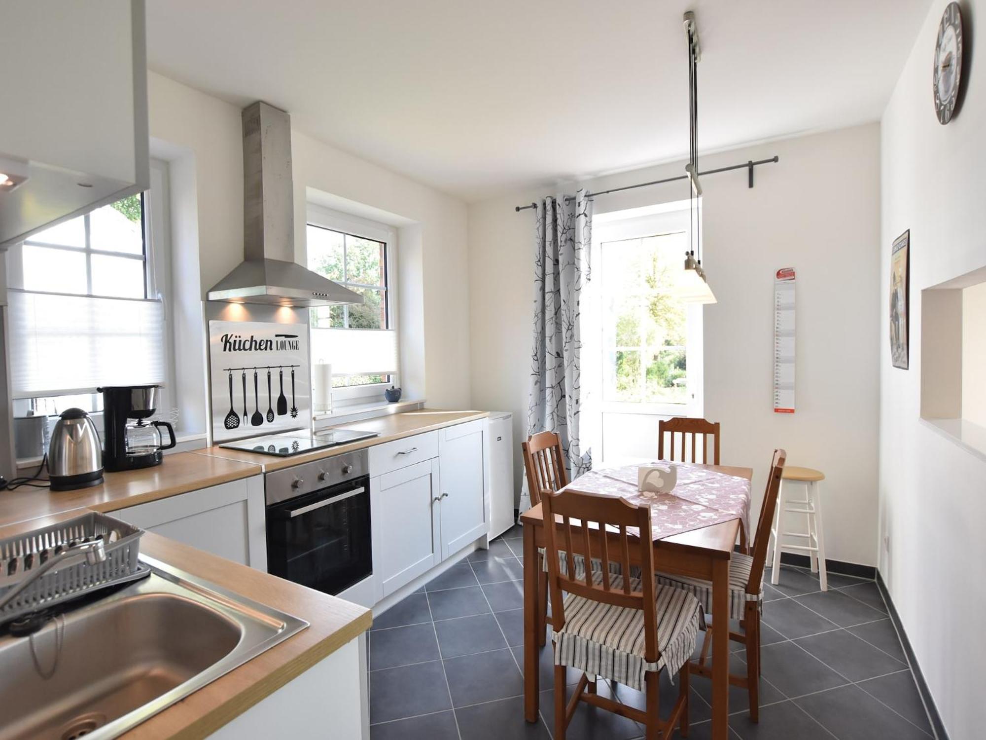 Charming Apartment In Oldenburg In Holstein With Terrace Екстериор снимка