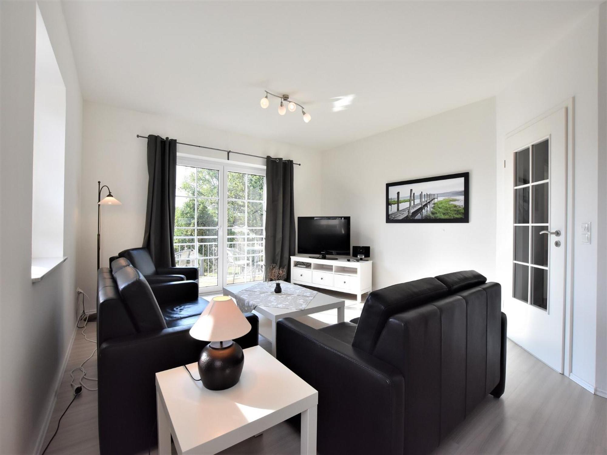 Charming Apartment In Oldenburg In Holstein With Terrace Екстериор снимка